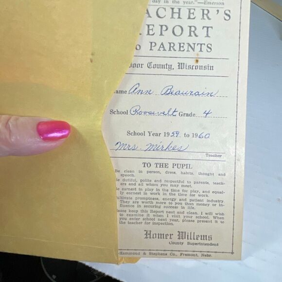 Vintage Ephemera Report cards from 1940’s and 8 years after. - Picture 6 of 10